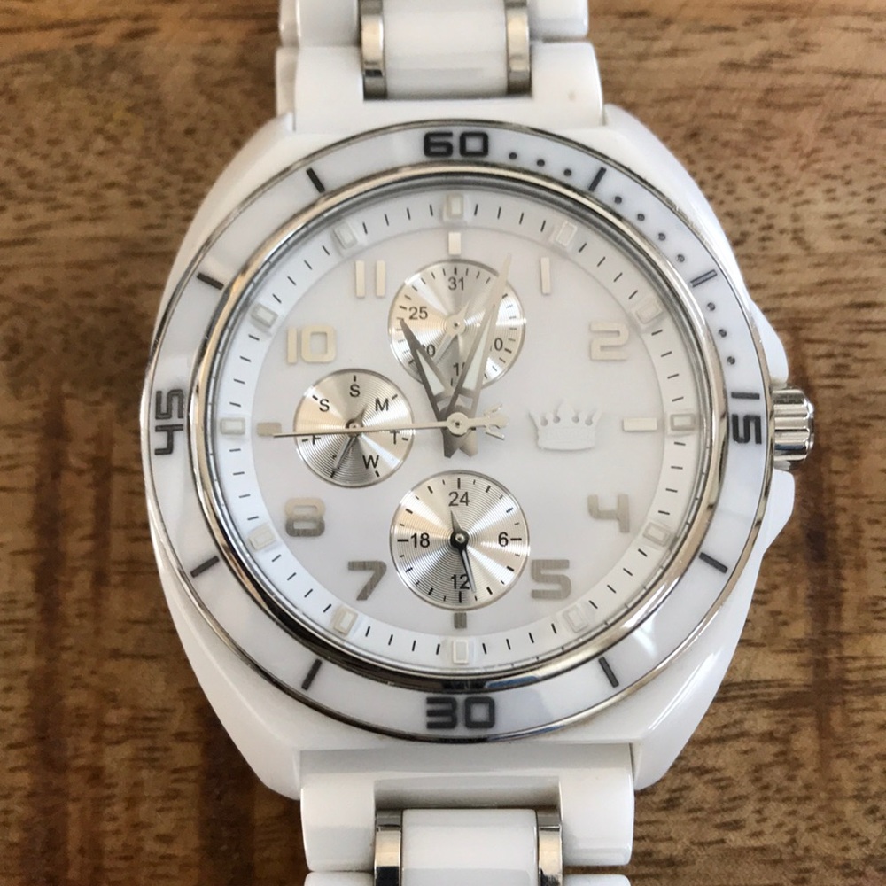 Saks Fifth Avenue white ceramic/stainless watch